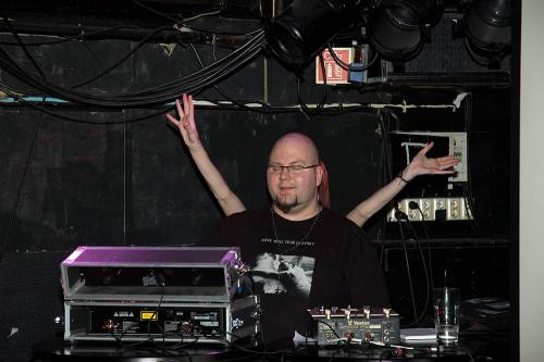 DJs